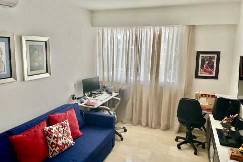 3d1c32b9-5e65-44dc-a001-e6a288326098