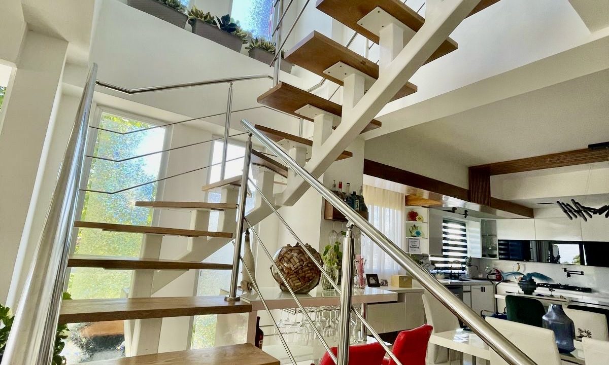 67d0925f-6a0e-452e-b802-da922b689c9e