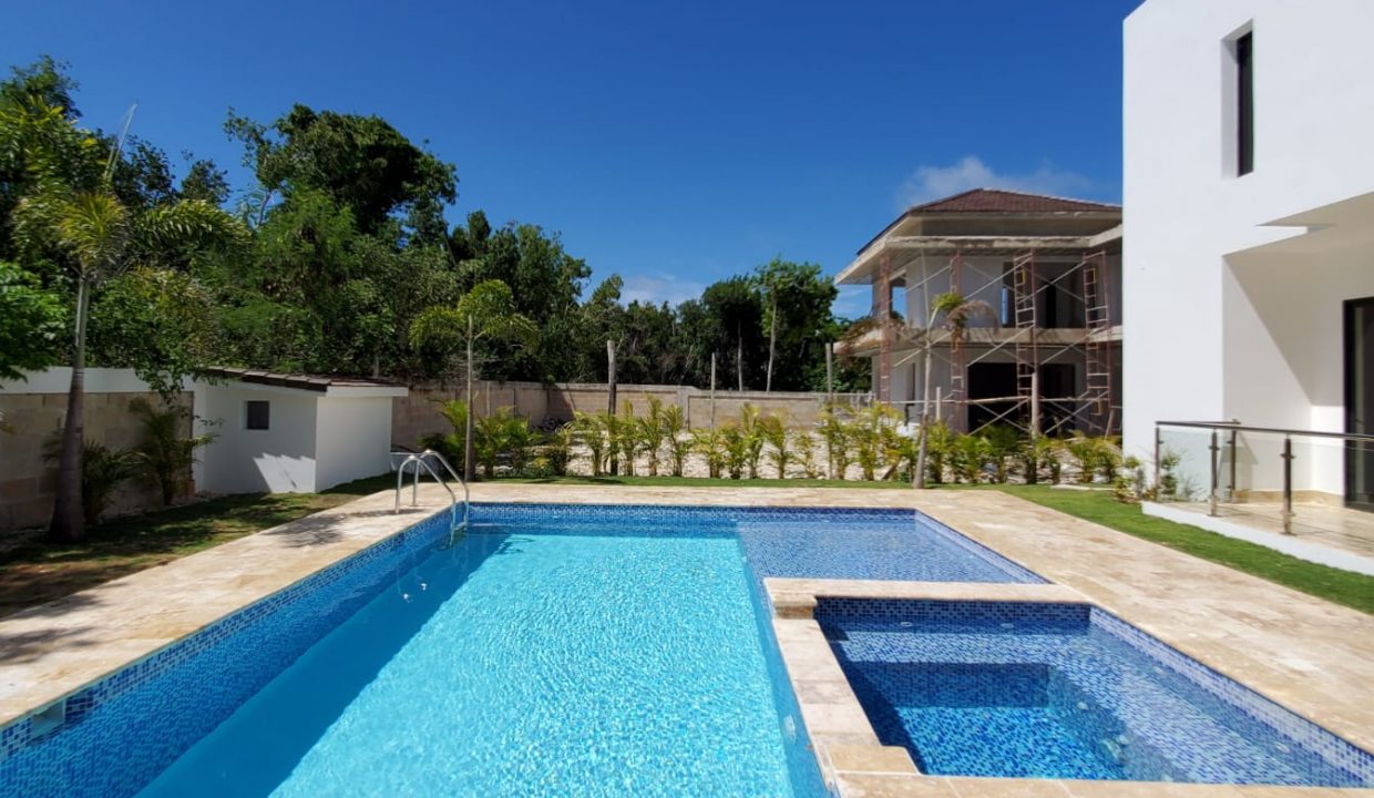 WhatsApp Image 2023-08-21 at 4.04.28 PM (1)