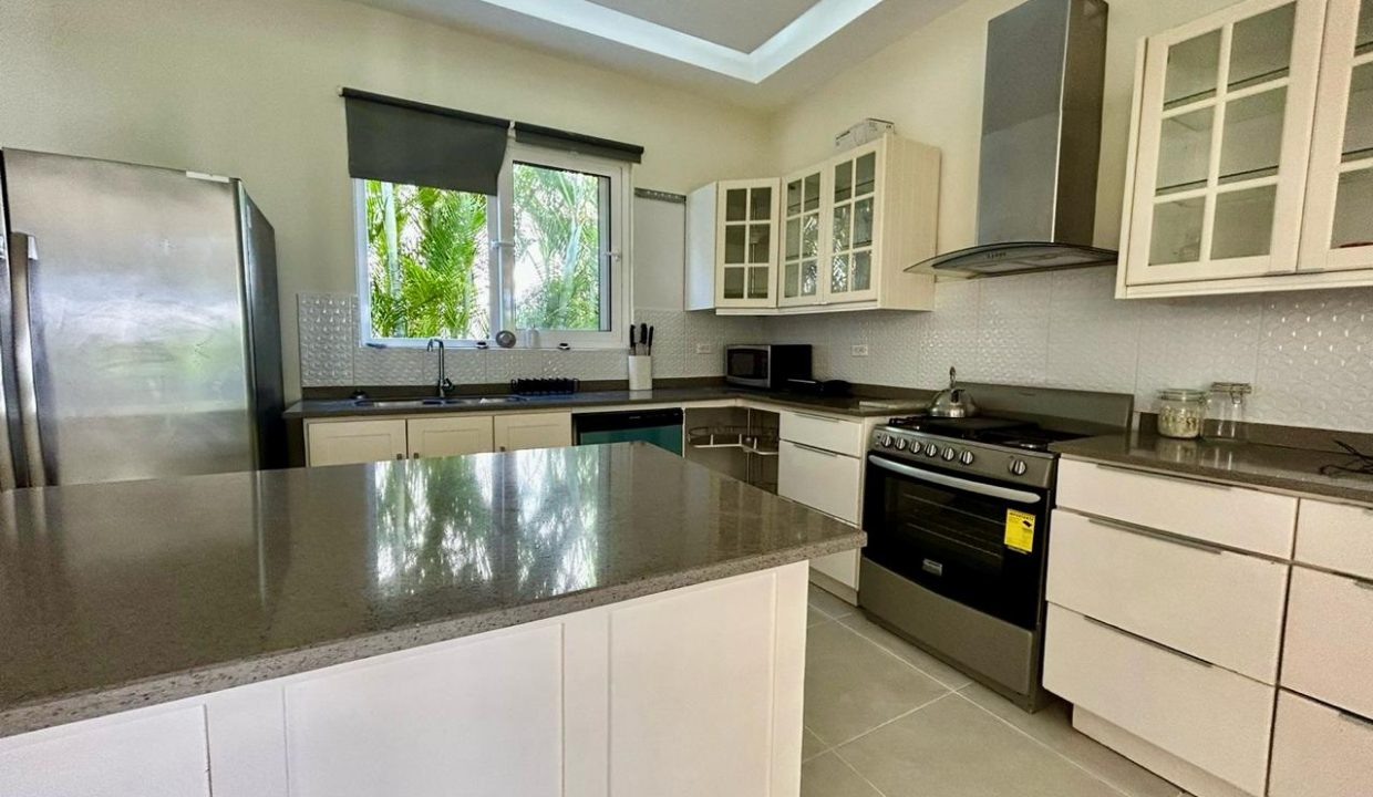 WhatsApp Image 2024-02-09 at 12.27.21 PM (28)