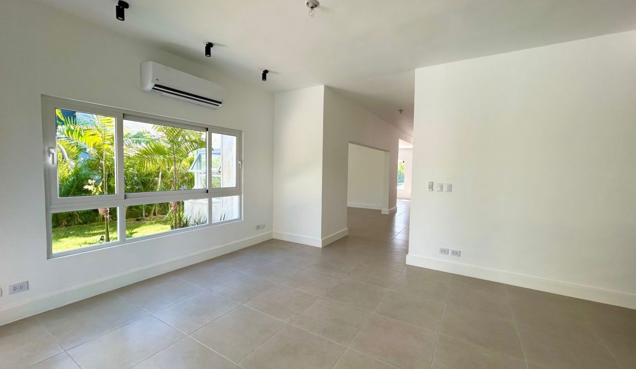 WhatsApp Image 2024-03-14 at 4.12.45 PM