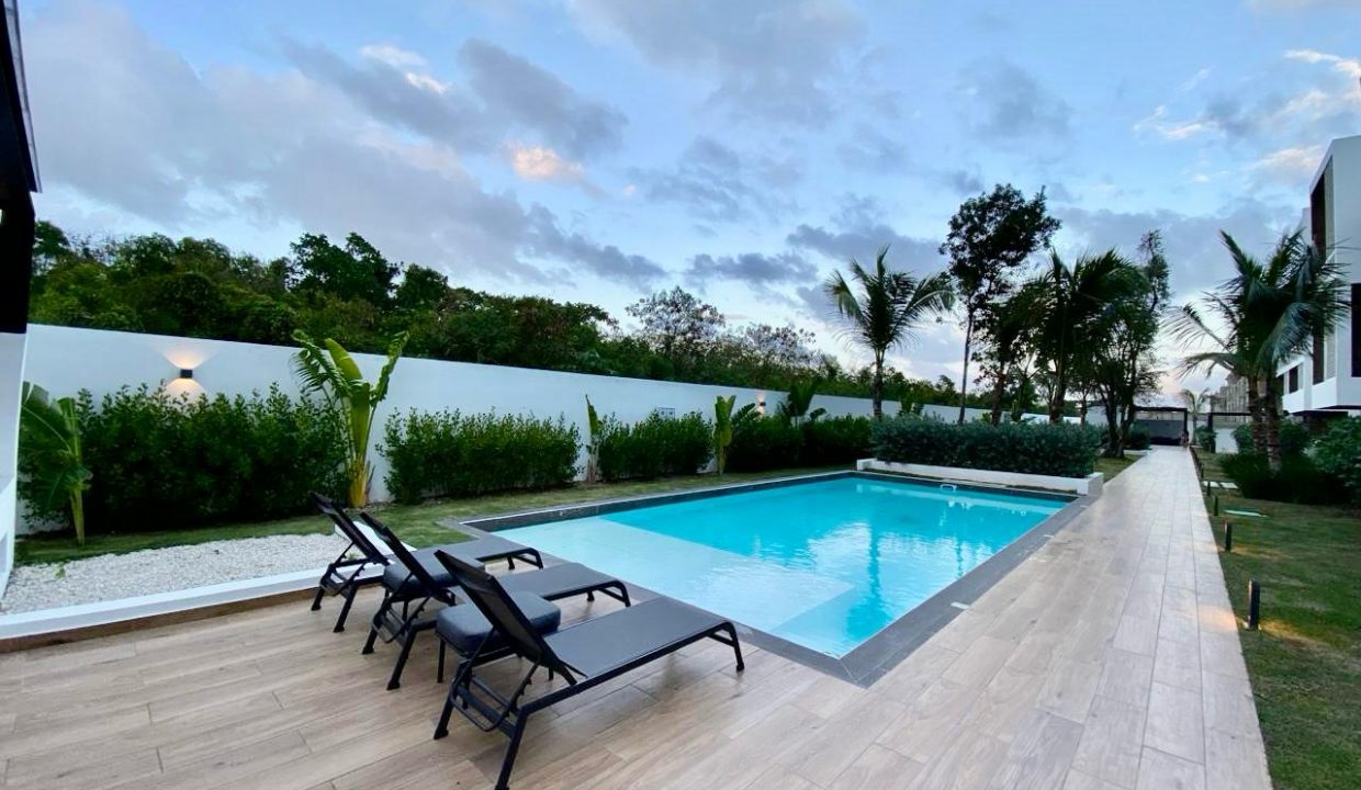 WhatsApp Image 2024-03-14 at 5.03.12 PM (4)