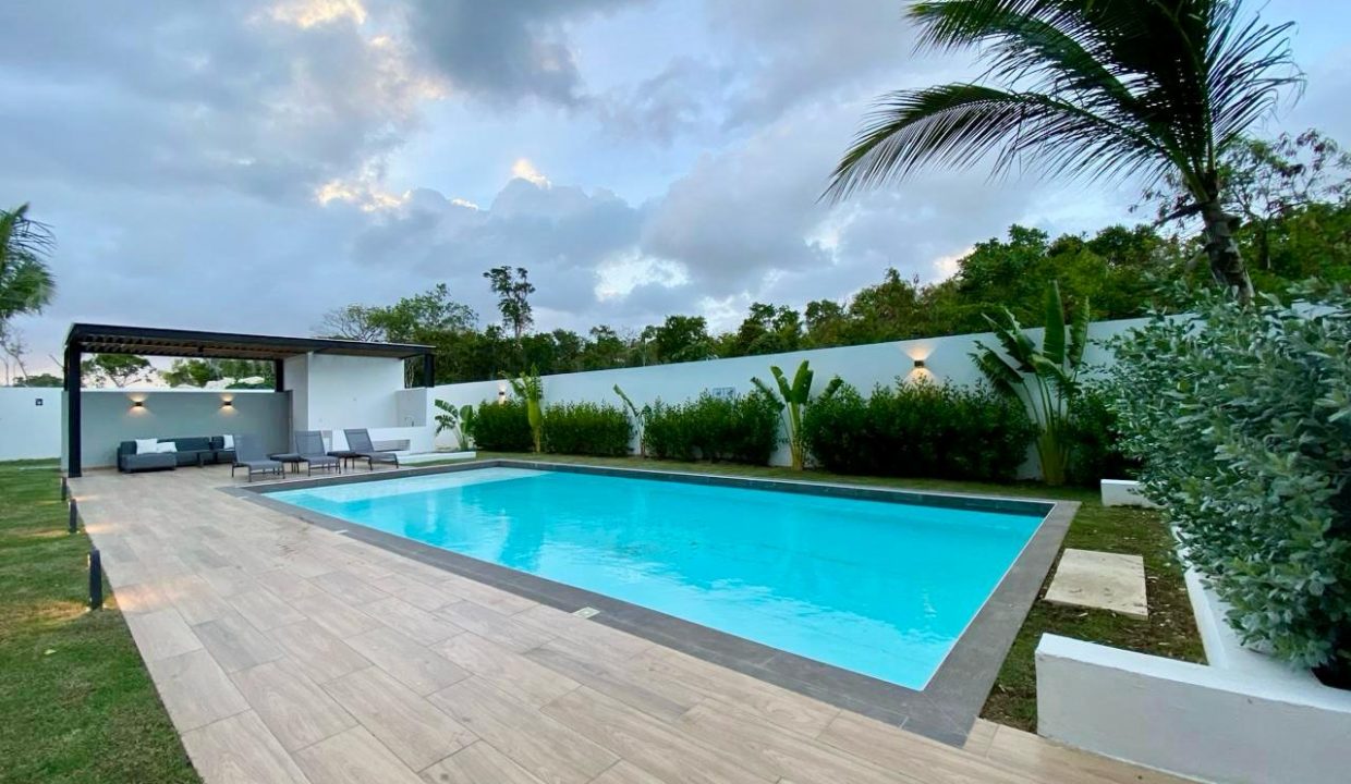 WhatsApp Image 2024-03-14 at 5.03.13 PM (4)