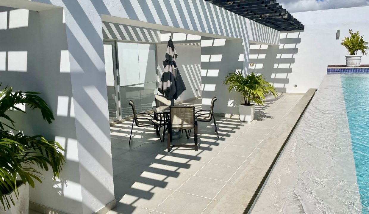 db29c2fe-8100-489c-bcd6-8dbadf0cd93e